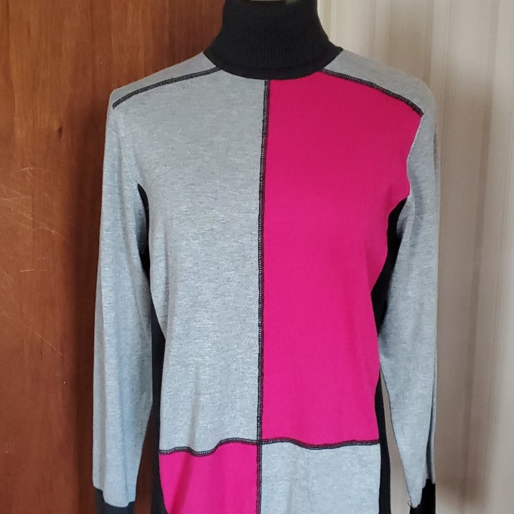 Conrad C Collection turtle neck sweater size L